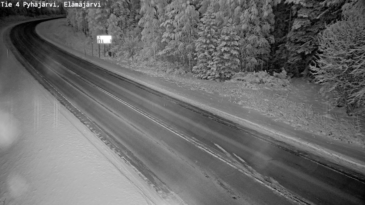 Weather Camera Image Road 4 Pyhäjärvi, Elämäjärvi, Pyhäjärvi, Pohjois-Pohjanmaa