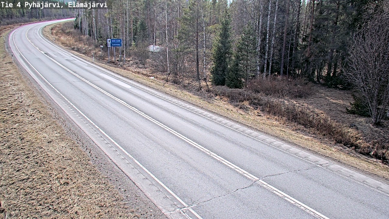 Weather Camera Image Road 4 Pyhäjärvi, Elämäjärvi, Pyhäjärvi, Pohjois-Pohjanmaa