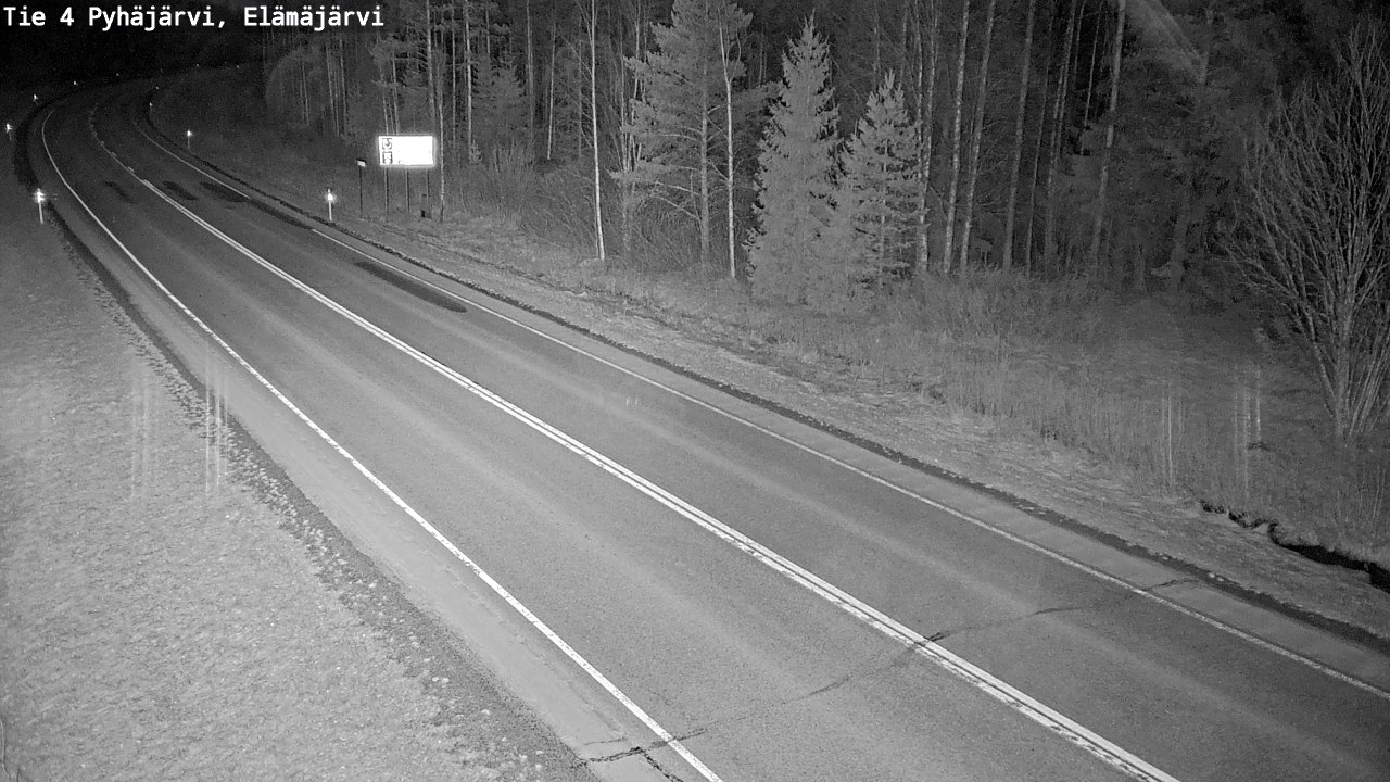 Weather Camera Image Road 4 Pyhäjärvi, Elämäjärvi, Pyhäjärvi, Pohjois-Pohjanmaa