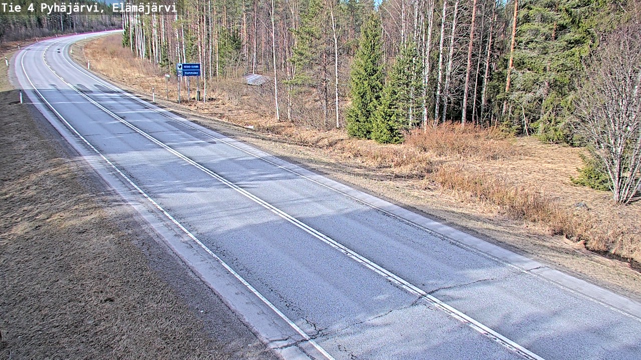 Weather Camera Image Road 4 Pyhäjärvi, Elämäjärvi, Pyhäjärvi, Pohjois-Pohjanmaa