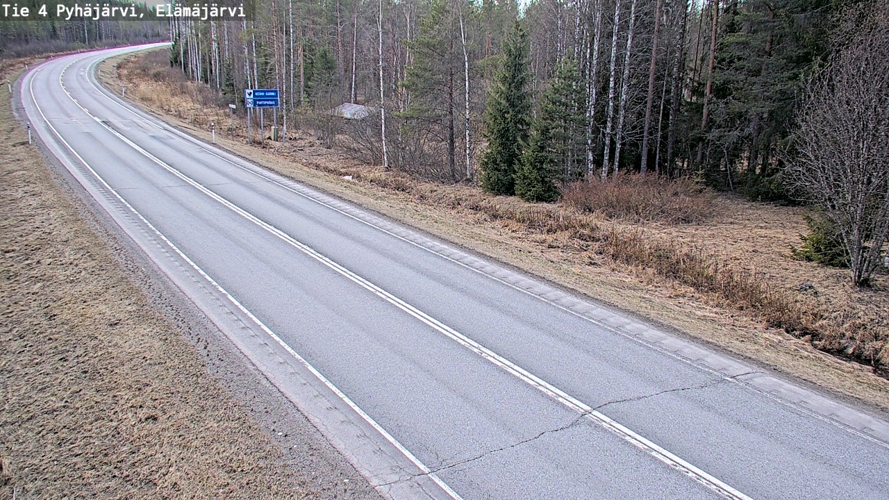 Weather Camera Image Road 4 Pyhäjärvi, Elämäjärvi, Pyhäjärvi, Pohjois-Pohjanmaa