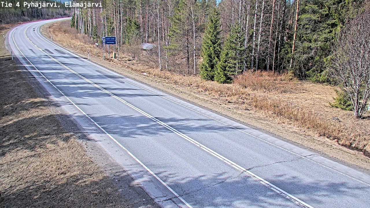 Weather Camera Image Road 4 Pyhäjärvi, Elämäjärvi, Pyhäjärvi, Pohjois-Pohjanmaa