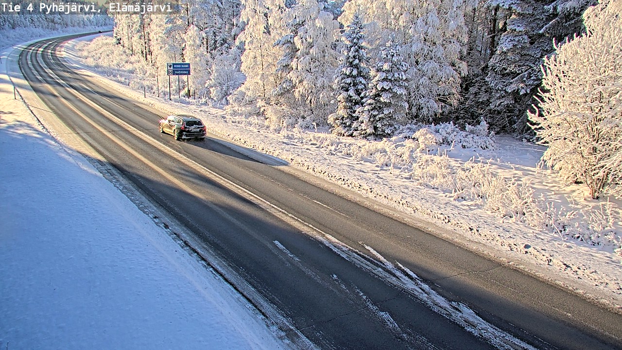 Weather Camera Image Road 4 Pyhäjärvi, Elämäjärvi, Pyhäjärvi, Pohjois-Pohjanmaa