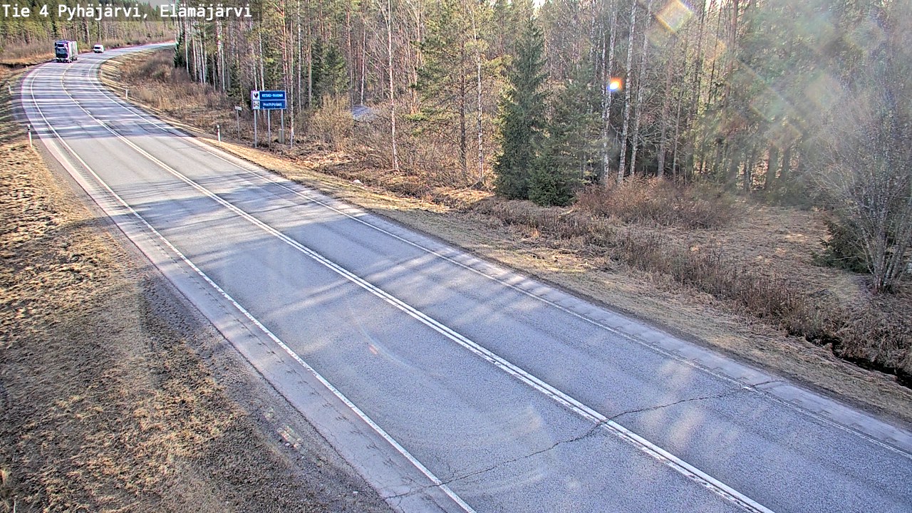 Weather Camera Image Road 4 Pyhäjärvi, Elämäjärvi, Pyhäjärvi, Pohjois-Pohjanmaa