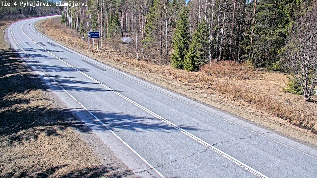 Weather Camera Image Road 4 Pyhäjärvi, Elämäjärvi, Pyhäjärvi, Pohjois-Pohjanmaa