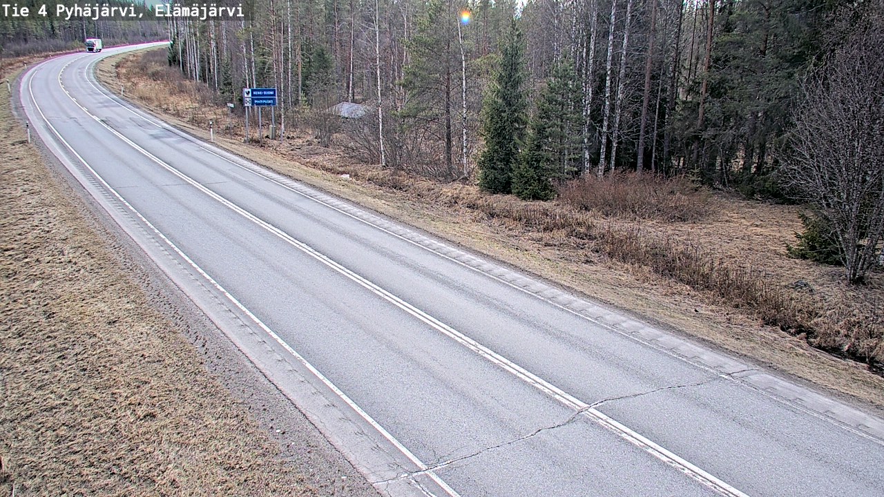 Weather Camera Image Road 4 Pyhäjärvi, Elämäjärvi, Pyhäjärvi, Pohjois-Pohjanmaa