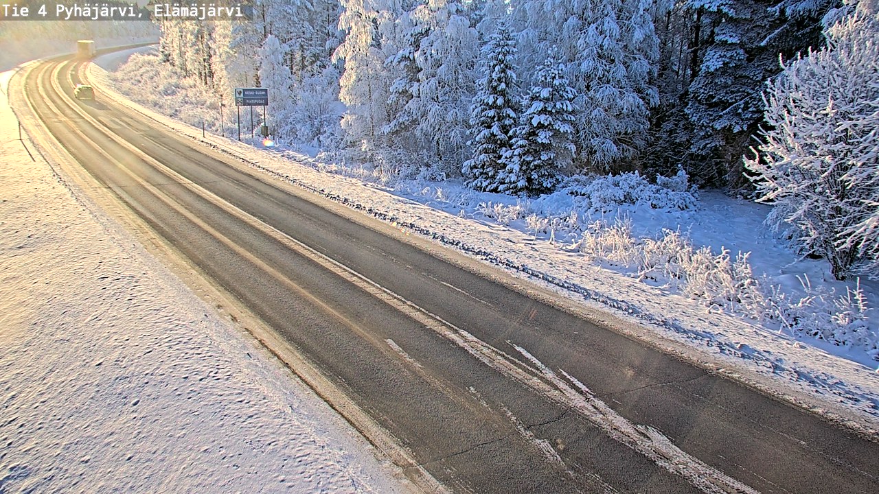 Weather Camera Image Road 4 Pyhäjärvi, Elämäjärvi, Pyhäjärvi, Pohjois-Pohjanmaa
