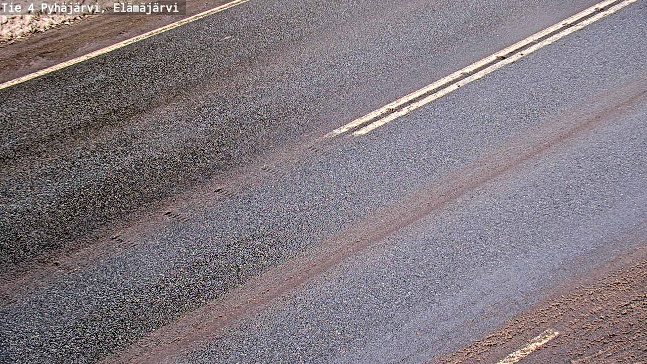 Weather Camera Image Road 4 Pyhäjärvi, Elämäjärvi, Pyhäjärvi, Pohjois-Pohjanmaa