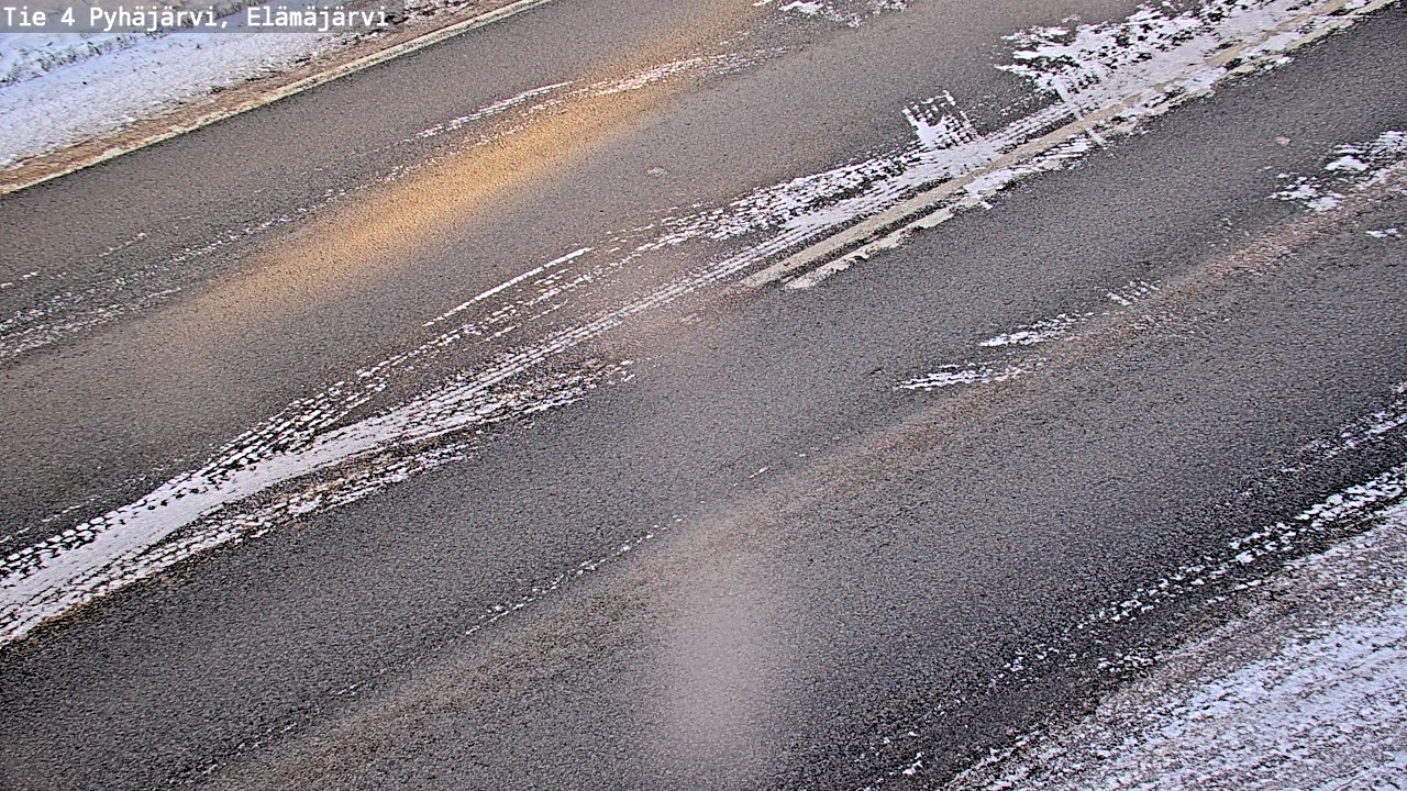 Weather Camera Image Road 4 Pyhäjärvi, Elämäjärvi, Pyhäjärvi, Pohjois-Pohjanmaa