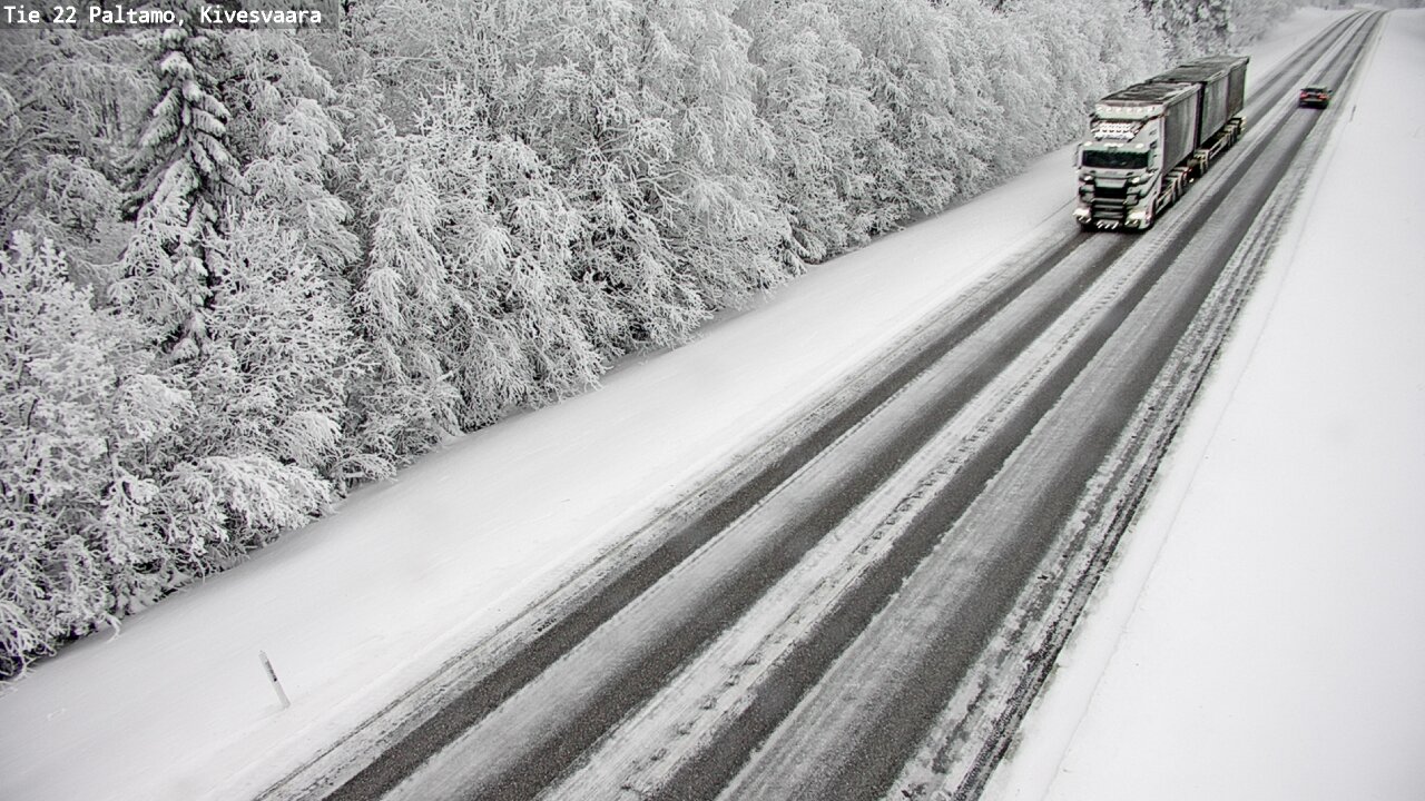 Weather Camera Image Väg 22 Paltamo, Kivesvaara, Paltamo, Kainuu
