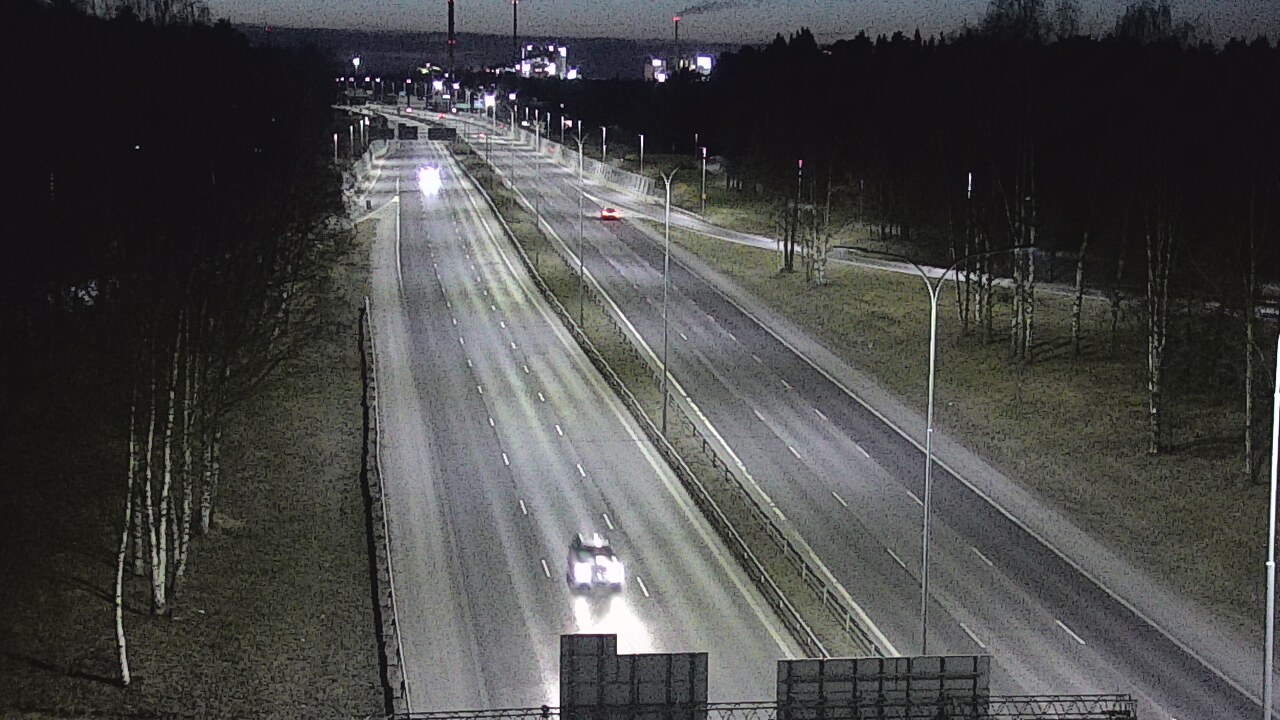 Weather Camera Image Road 4 Oulu, Kontinkangas, Oulu, Pohjois-Pohjanmaa