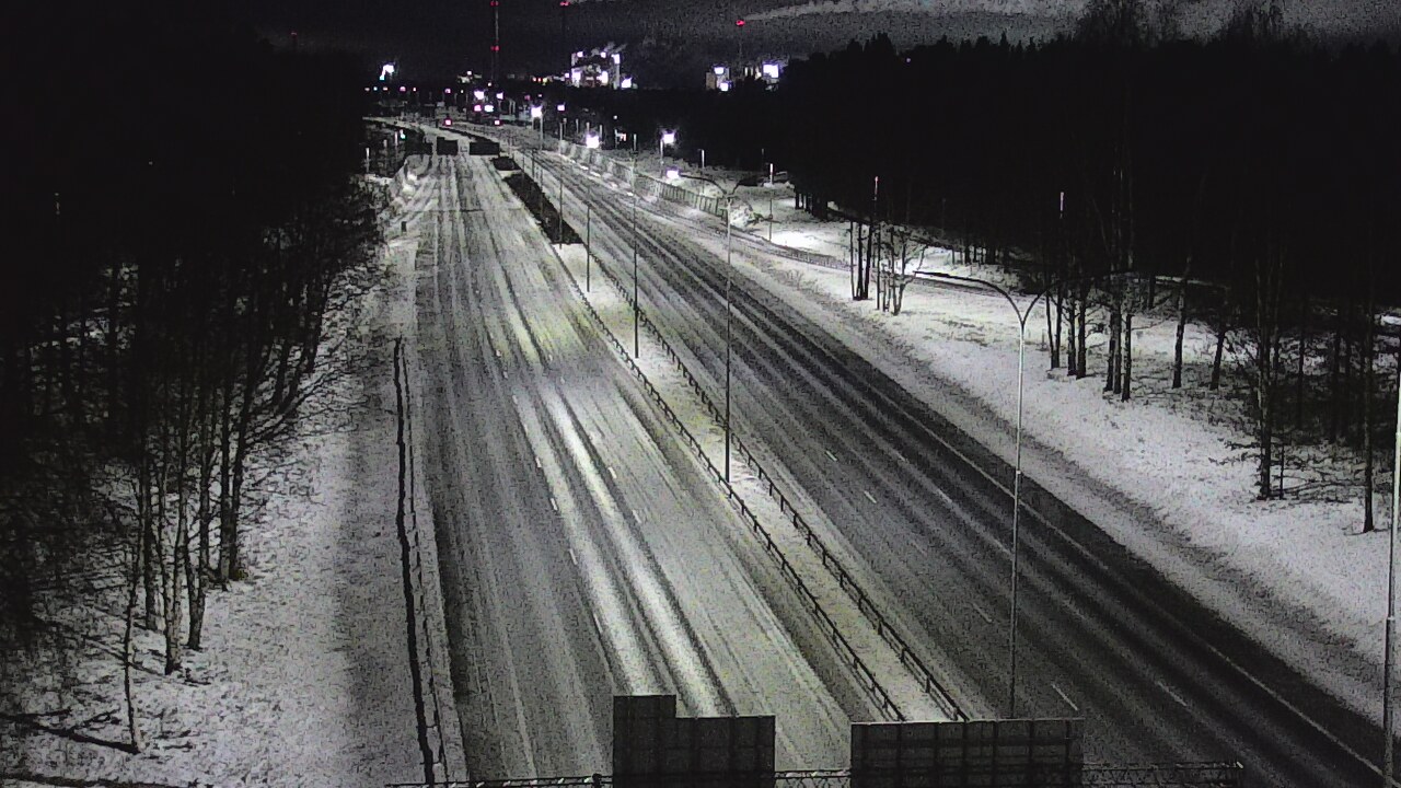 Weather Camera Image Road 4 Oulu, Kontinkangas, Oulu, Pohjois-Pohjanmaa