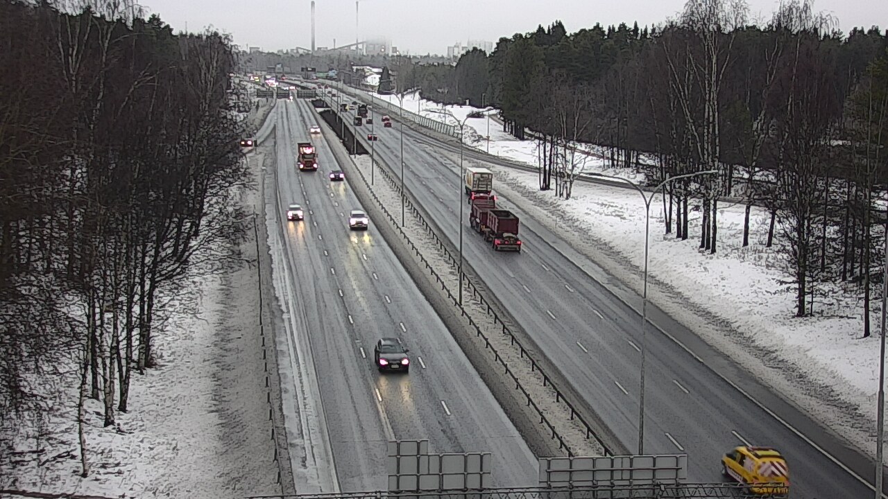 Weather Camera Image Road 4 Oulu, Kontinkangas, Oulu, Pohjois-Pohjanmaa