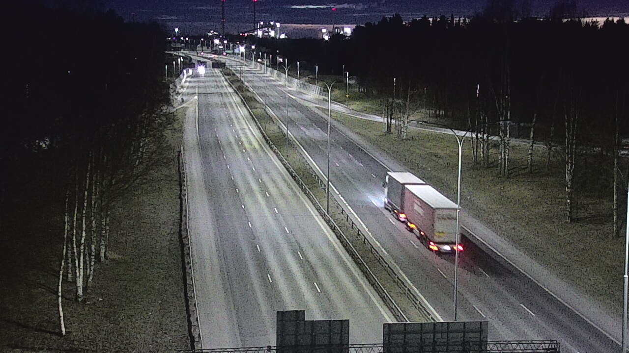 Weather Camera Image Road 4 Oulu, Kontinkangas, Oulu, Pohjois-Pohjanmaa