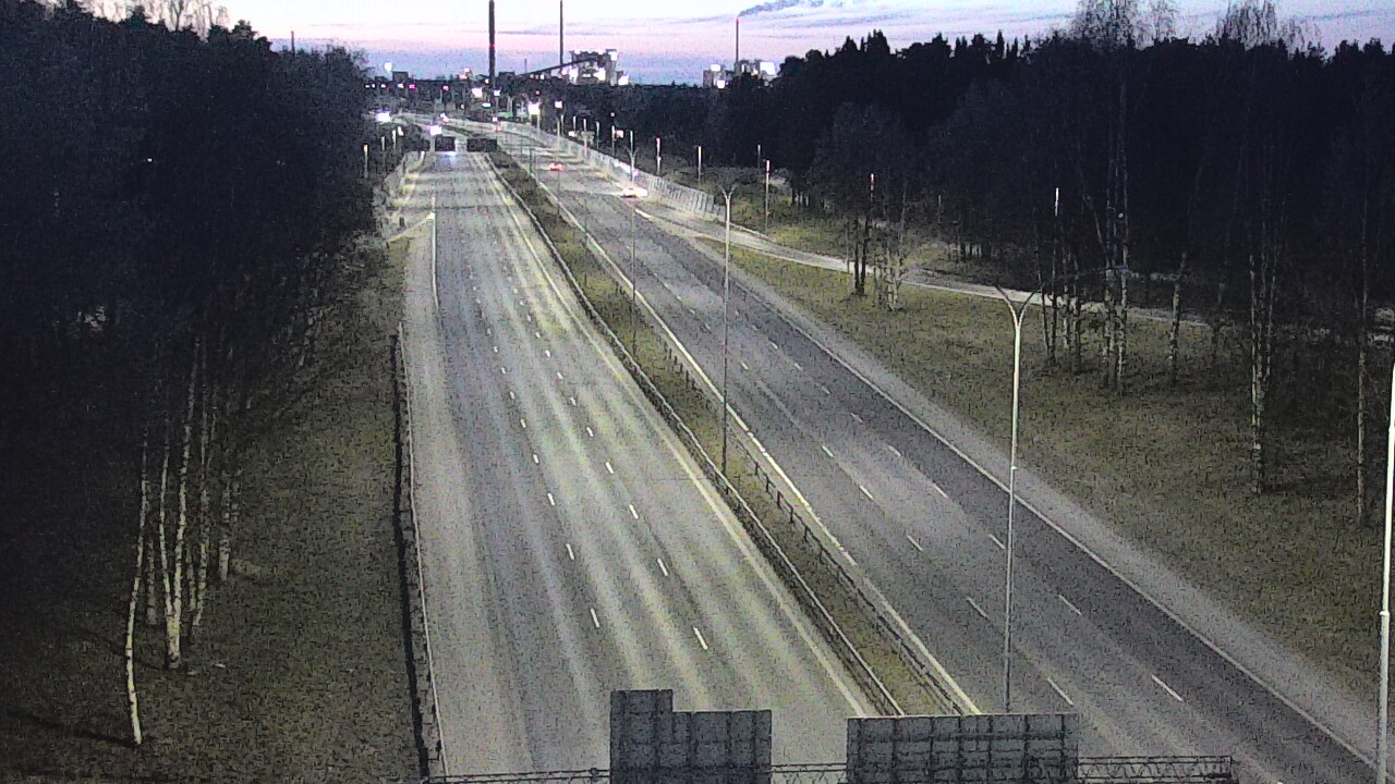 Weather Camera Image Road 4 Oulu, Kontinkangas, Oulu, Pohjois-Pohjanmaa