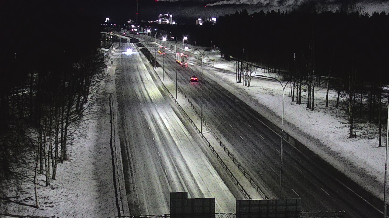 Weather Camera Image Road 4 Oulu, Kontinkangas, Oulu, Pohjois-Pohjanmaa