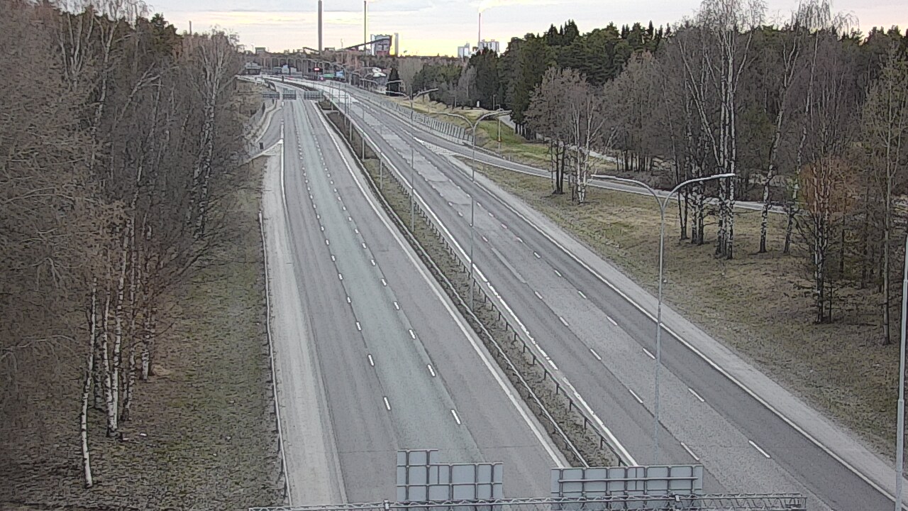 Weather Camera Image Road 4 Oulu, Kontinkangas, Oulu, Pohjois-Pohjanmaa