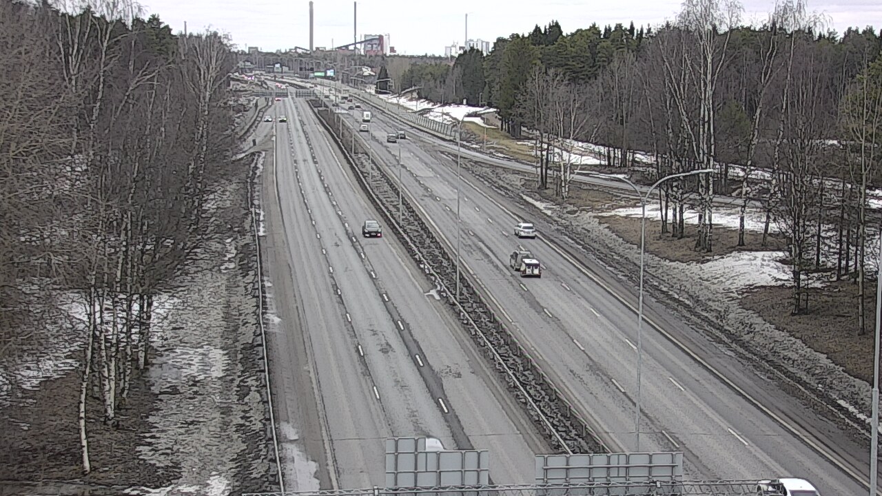Weather Camera Image Road 4 Oulu, Kontinkangas, Oulu, Pohjois-Pohjanmaa