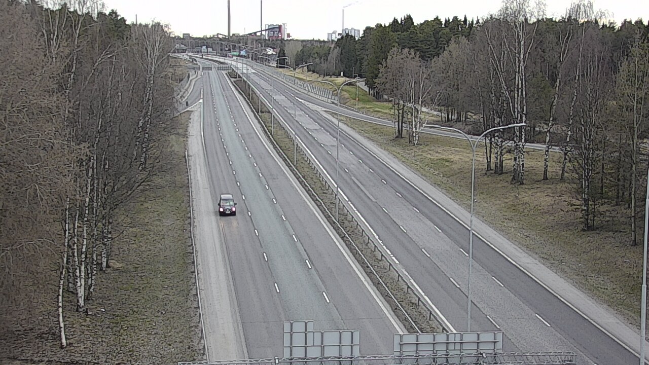 Weather Camera Image Road 4 Oulu, Kontinkangas, Oulu, Pohjois-Pohjanmaa