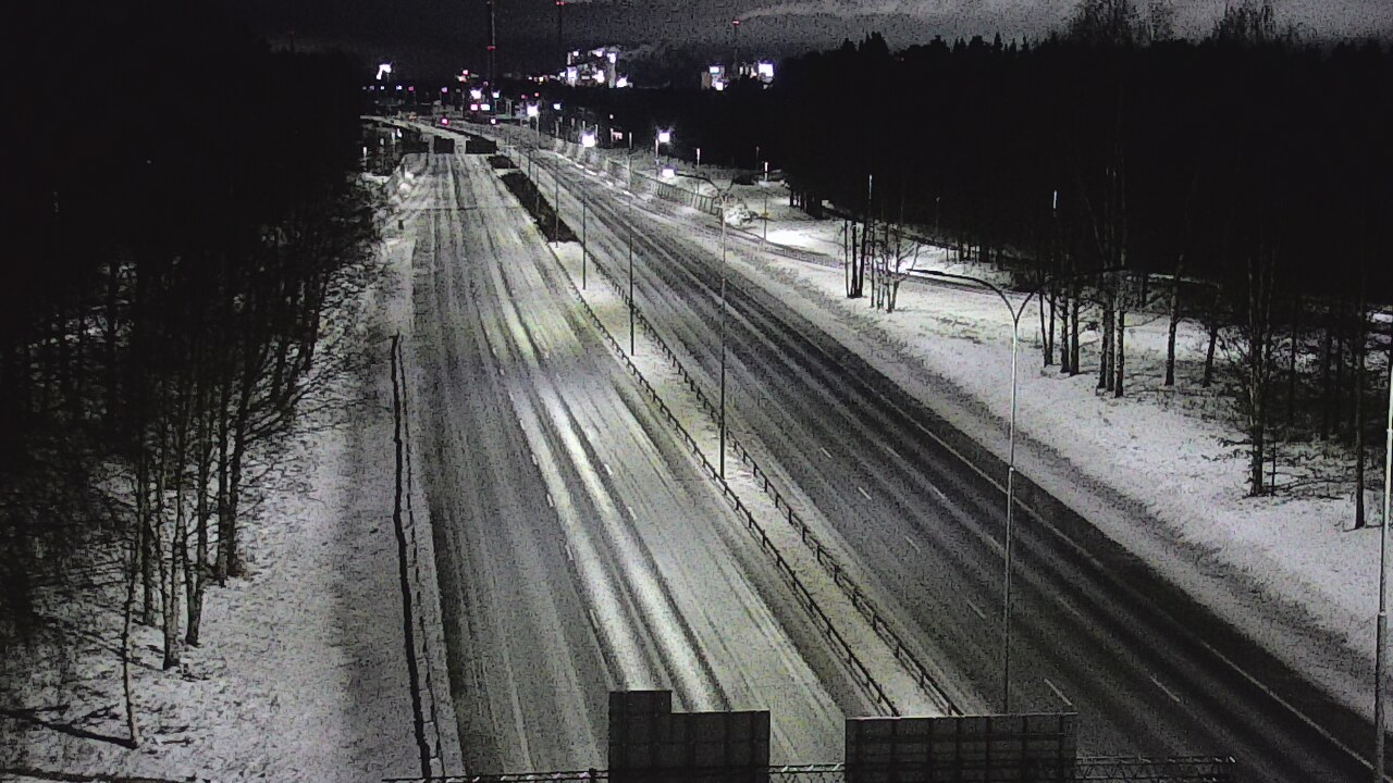 Weather Camera Image Road 4 Oulu, Kontinkangas, Oulu, Pohjois-Pohjanmaa