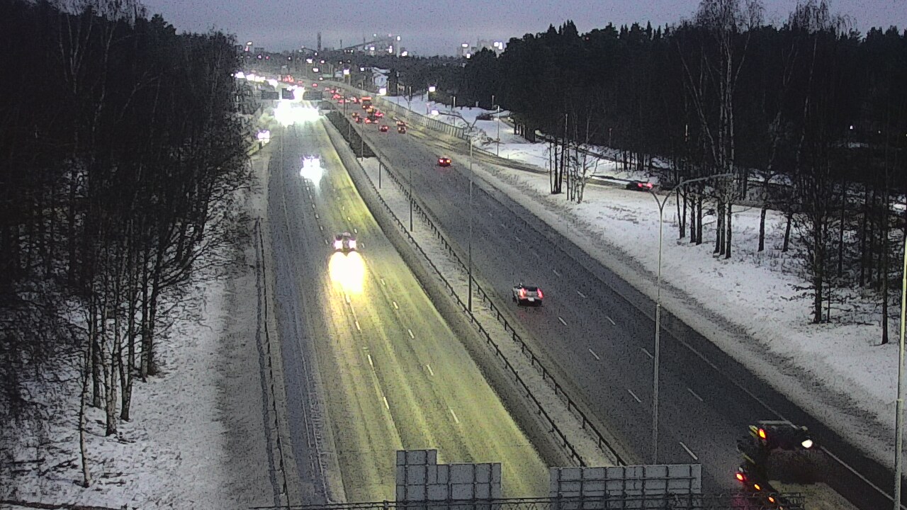 Weather Camera Image Road 4 Oulu, Kontinkangas, Oulu, Pohjois-Pohjanmaa