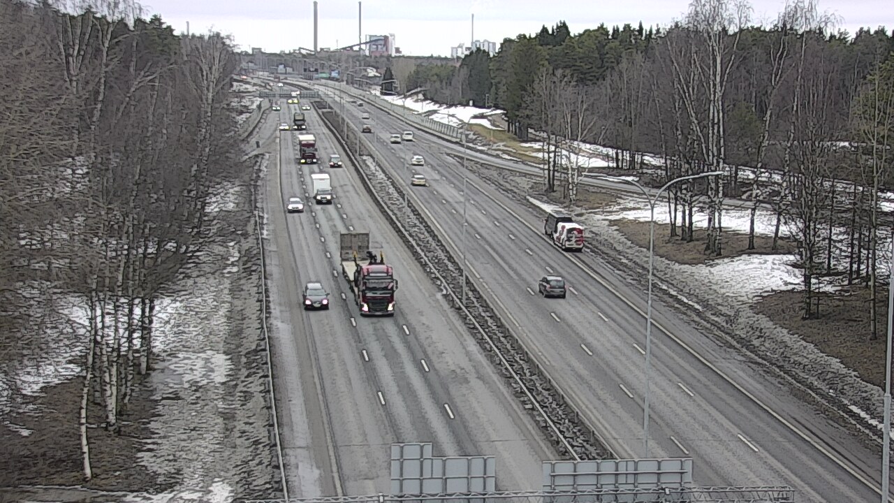 Weather Camera Image Väg 4 Uleåborg, Kontinkangas, Oulu, Pohjois-Pohjanmaa