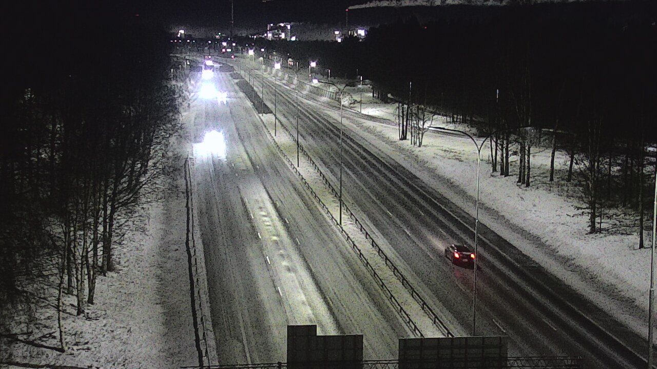 Weather Camera Image Road 4 Oulu, Kontinkangas, Oulu, Pohjois-Pohjanmaa