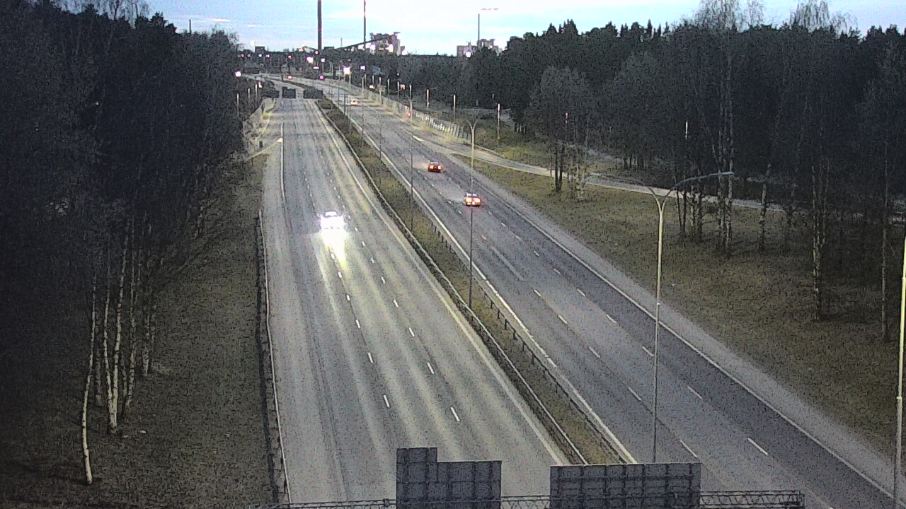 Weather Camera Image Väg 4 Uleåborg, Kontinkangas, Oulu, Pohjois-Pohjanmaa
