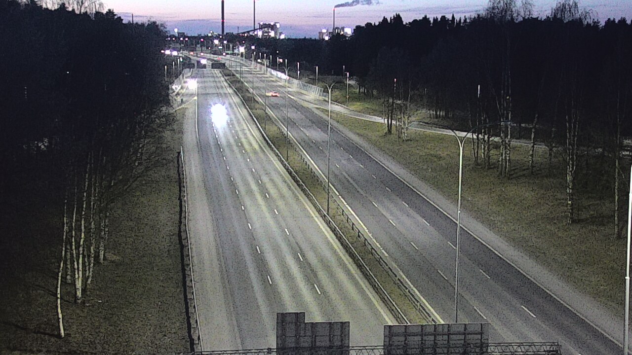 Weather Camera Image Road 4 Oulu, Kontinkangas, Oulu, Pohjois-Pohjanmaa