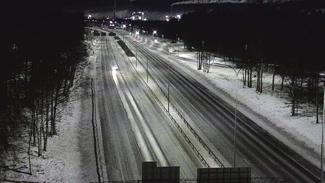 Weather Camera Image Road 4 Oulu, Kontinkangas, Oulu, Pohjois-Pohjanmaa