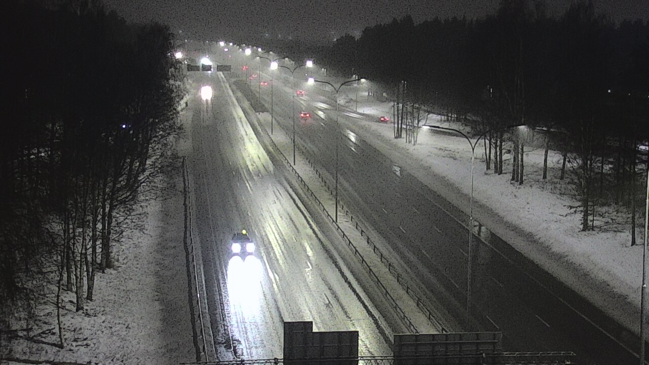 Weather Camera Image Road 4 Oulu, Kontinkangas, Oulu, Pohjois-Pohjanmaa