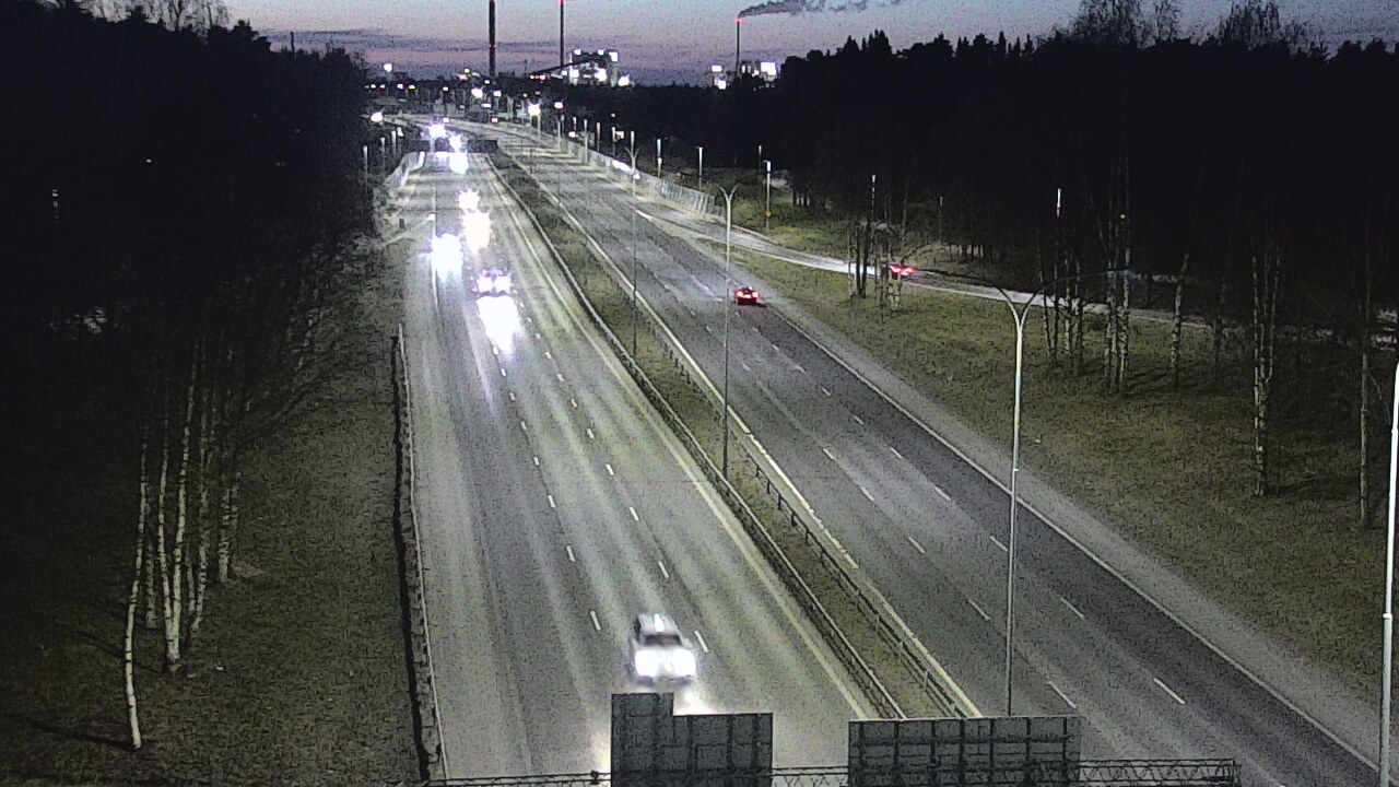 Weather Camera Image Road 4 Oulu, Kontinkangas, Oulu, Pohjois-Pohjanmaa