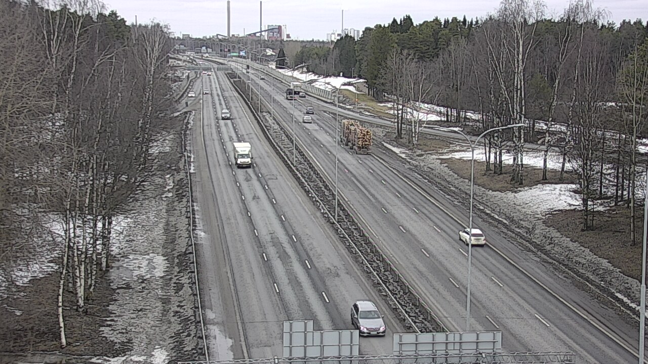 Weather Camera Image Väg 4 Uleåborg, Kontinkangas, Oulu, Pohjois-Pohjanmaa