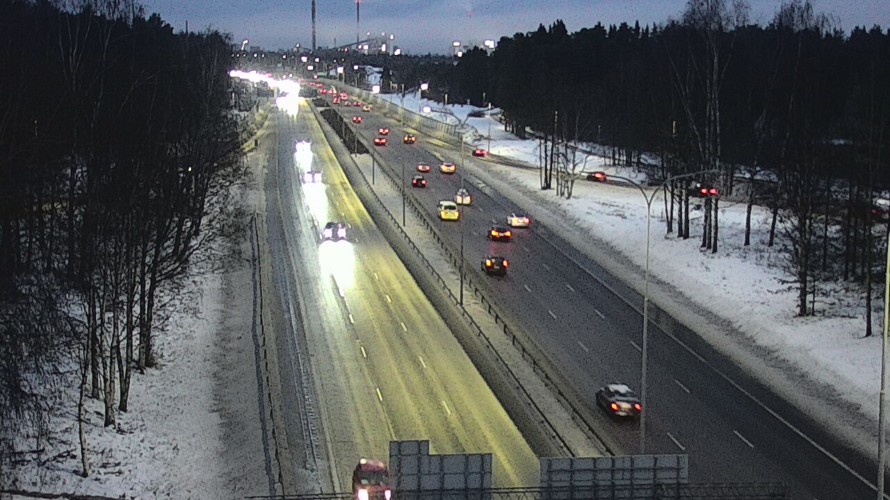 Weather Camera Image Road 4 Oulu, Kontinkangas, Oulu, Pohjois-Pohjanmaa