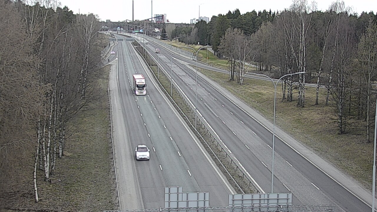 Weather Camera Image Road 4 Oulu, Kontinkangas, Oulu, Pohjois-Pohjanmaa