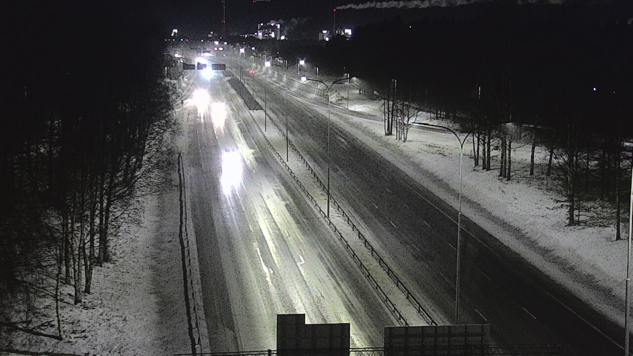 Weather Camera Image Road 4 Oulu, Kontinkangas, Oulu, Pohjois-Pohjanmaa