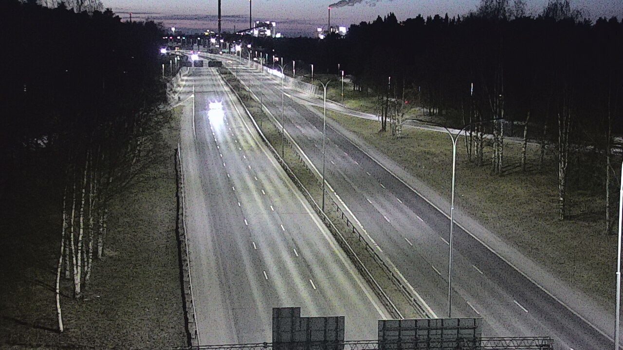 Weather Camera Image Road 4 Oulu, Kontinkangas, Oulu, Pohjois-Pohjanmaa