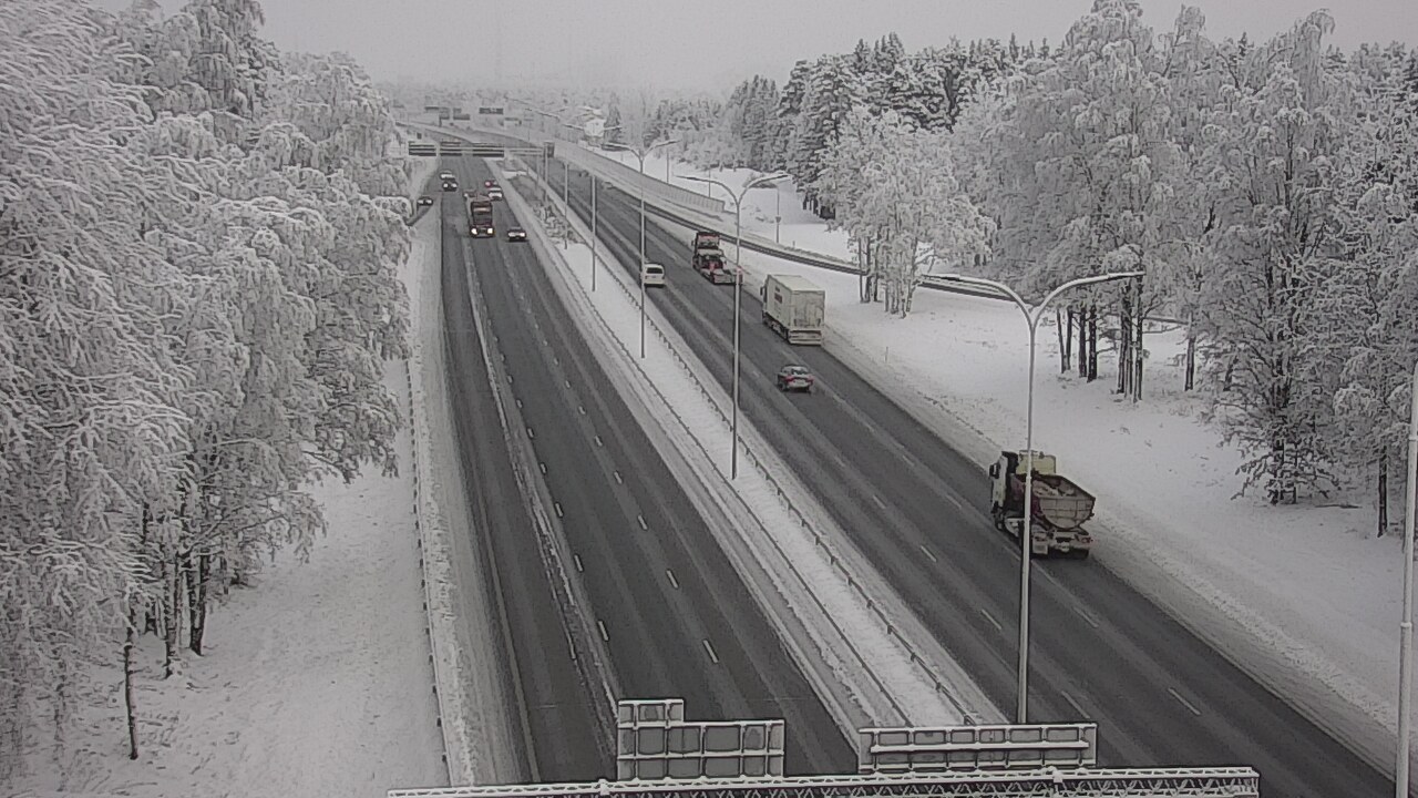 Weather Camera Image Road 4 Oulu, Kontinkangas, Oulu, Pohjois-Pohjanmaa