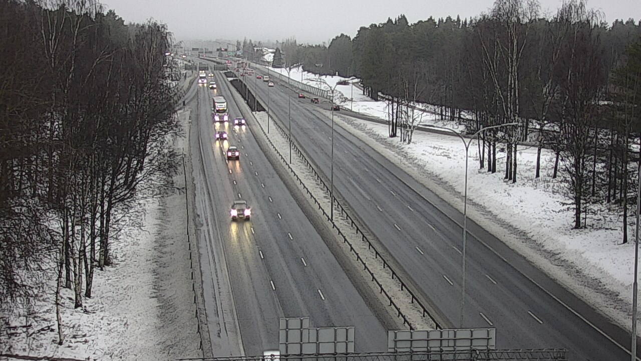 Weather Camera Image Road 4 Oulu, Kontinkangas, Oulu, Pohjois-Pohjanmaa