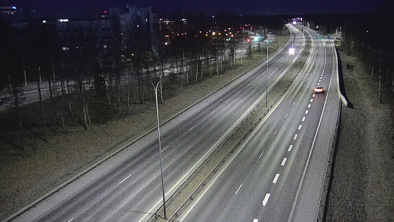 Weather Camera Image Väg 4 Uleåborg, Kontinkangas, Oulu, Pohjois-Pohjanmaa