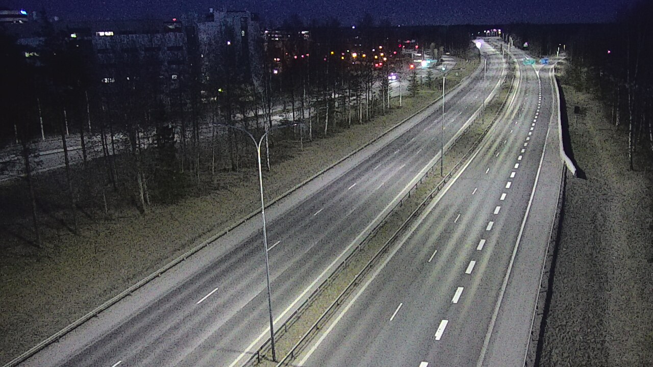 Weather Camera Image Väg 4 Uleåborg, Kontinkangas, Oulu, Pohjois-Pohjanmaa