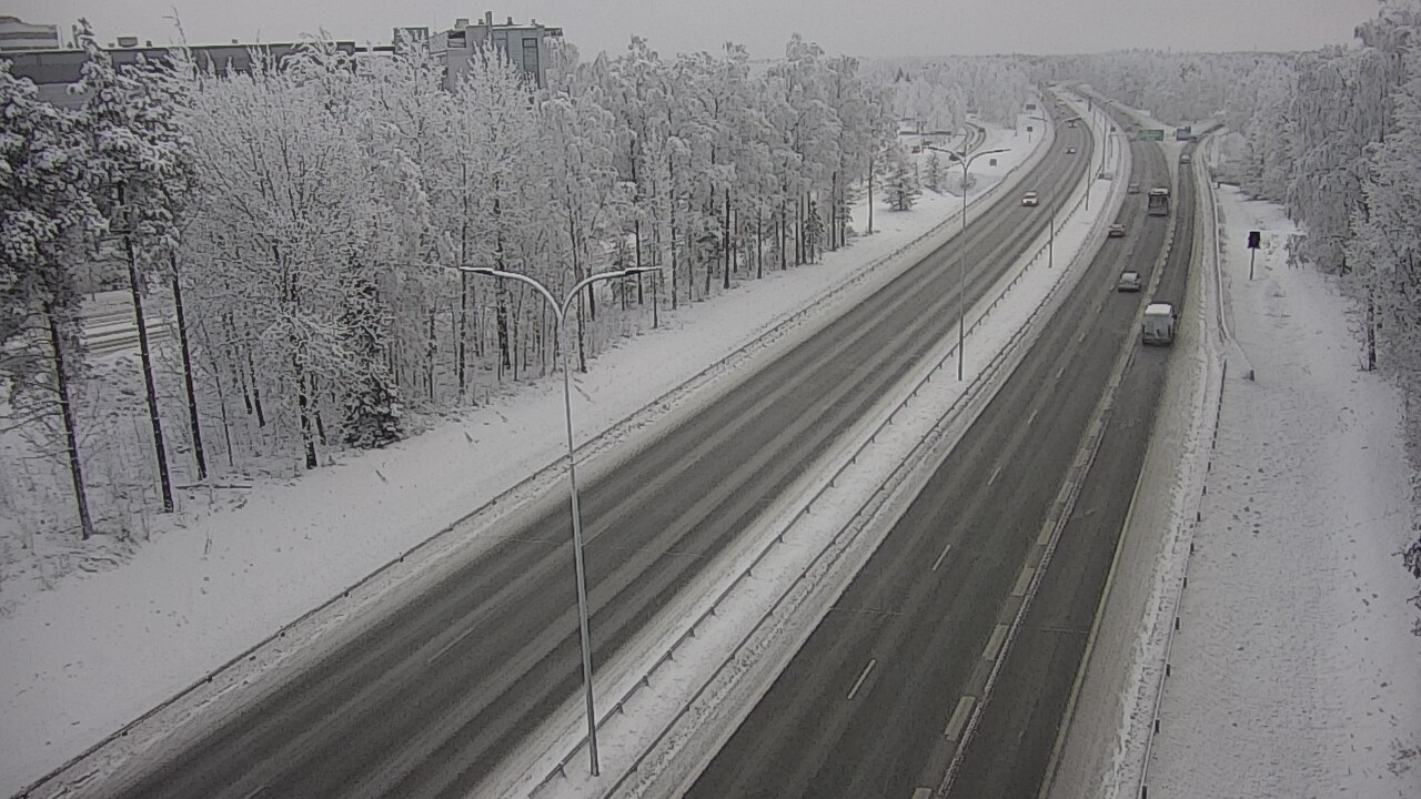 Weather Camera Image Road 4 Oulu, Kontinkangas, Oulu, Pohjois-Pohjanmaa
