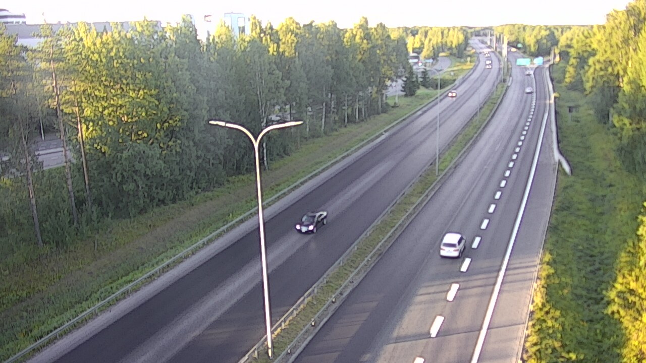 Weather Camera Image Road 4 Oulu, Kontinkangas, Oulu, Pohjois-Pohjanmaa
