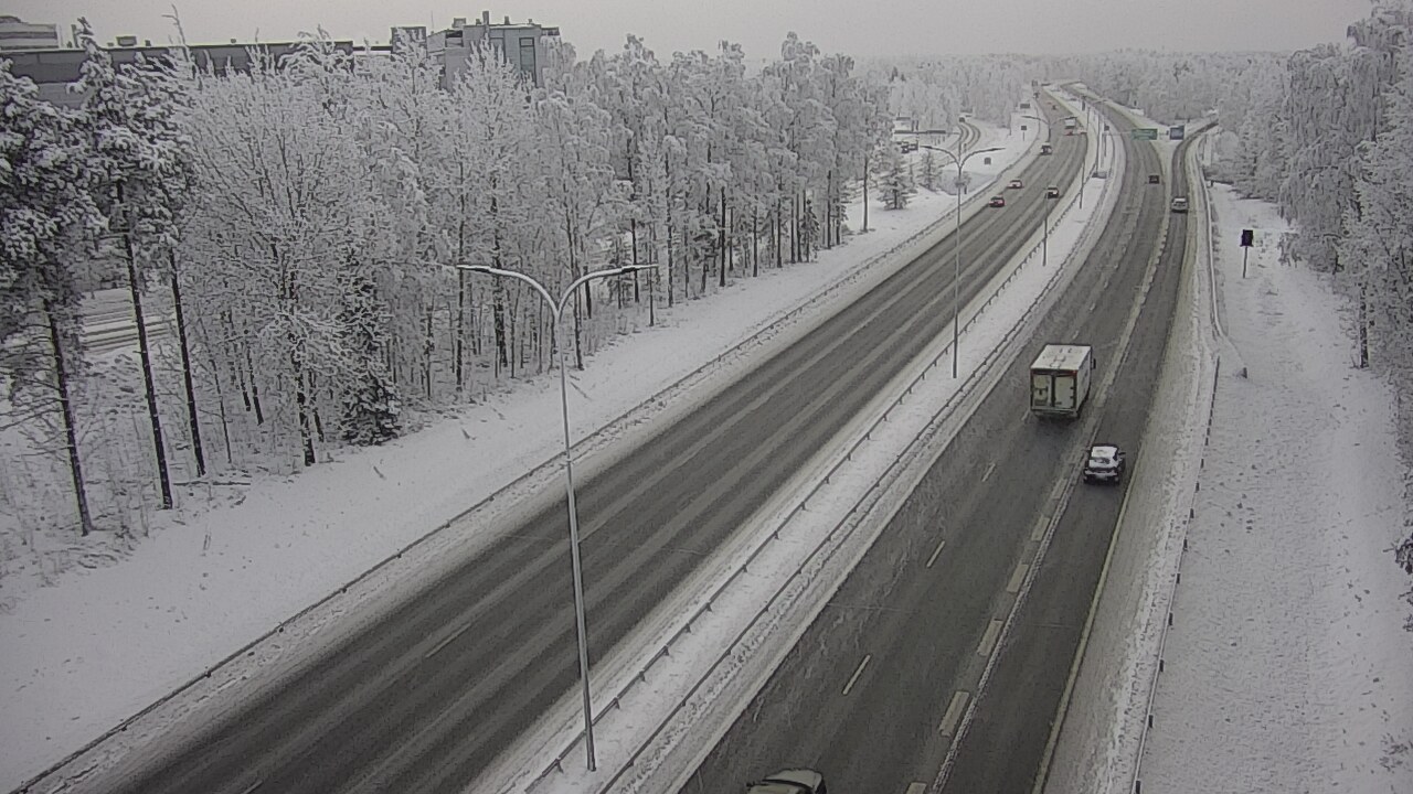 Weather Camera Image Road 4 Oulu, Kontinkangas, Oulu, Pohjois-Pohjanmaa