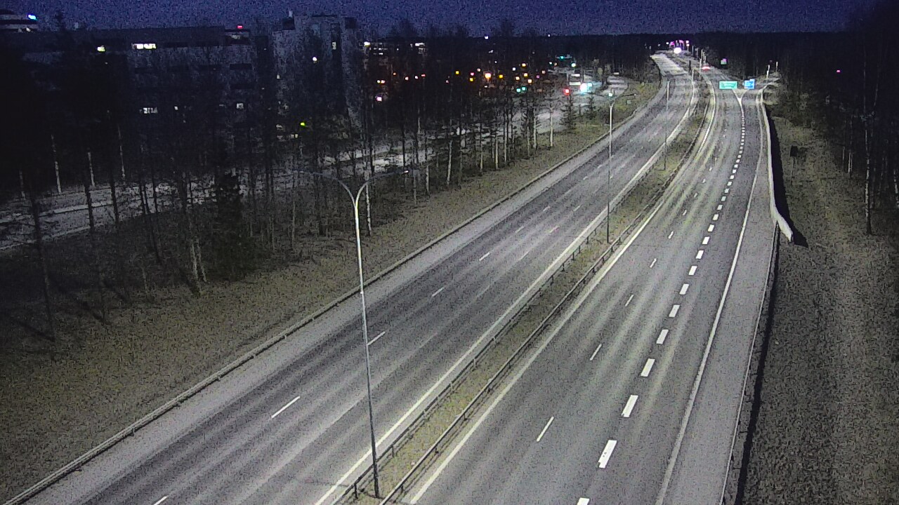 Weather Camera Image Väg 4 Uleåborg, Kontinkangas, Oulu, Pohjois-Pohjanmaa