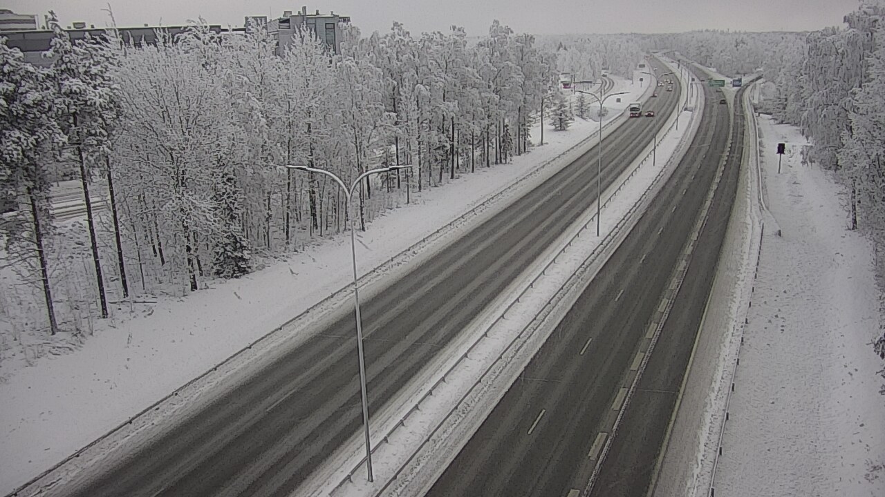 Weather Camera Image Road 4 Oulu, Kontinkangas, Oulu, Pohjois-Pohjanmaa