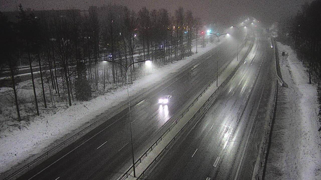 Weather Camera Image Road 4 Oulu, Kontinkangas, Oulu, Pohjois-Pohjanmaa