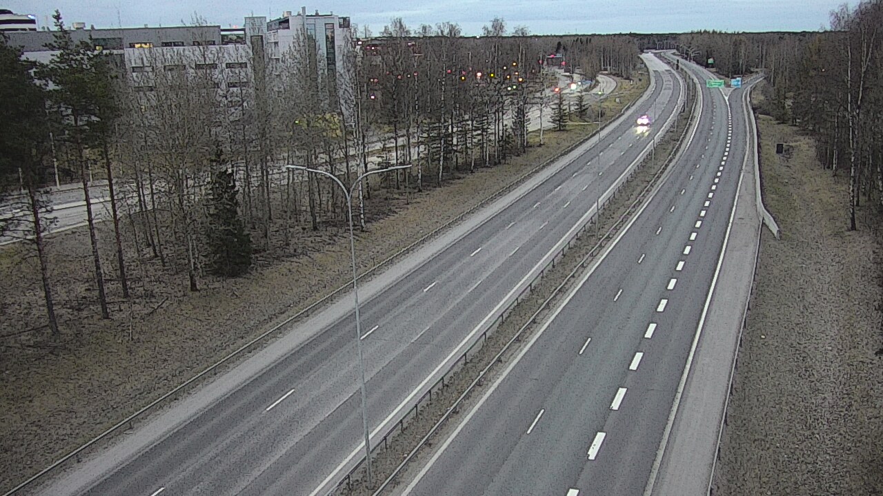 Weather Camera Image Road 4 Oulu, Kontinkangas, Oulu, Pohjois-Pohjanmaa