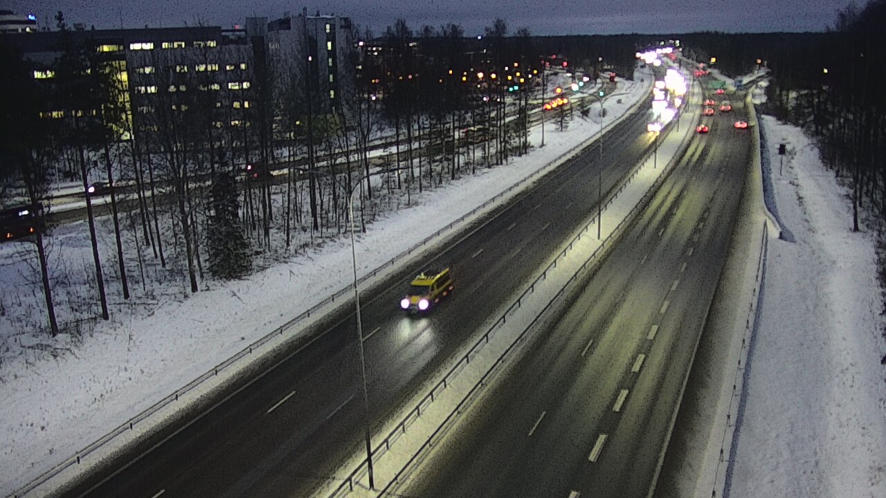 Weather Camera Image Road 4 Oulu, Kontinkangas, Oulu, Pohjois-Pohjanmaa