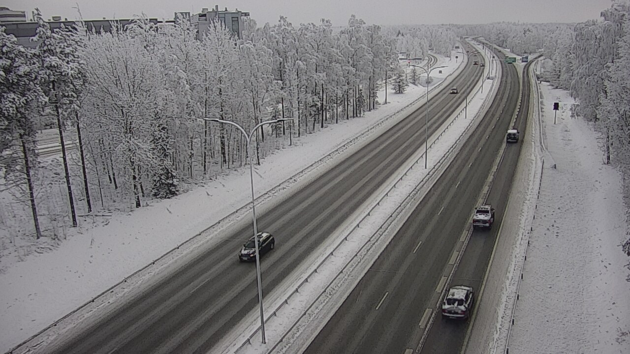 Weather Camera Image Road 4 Oulu, Kontinkangas, Oulu, Pohjois-Pohjanmaa